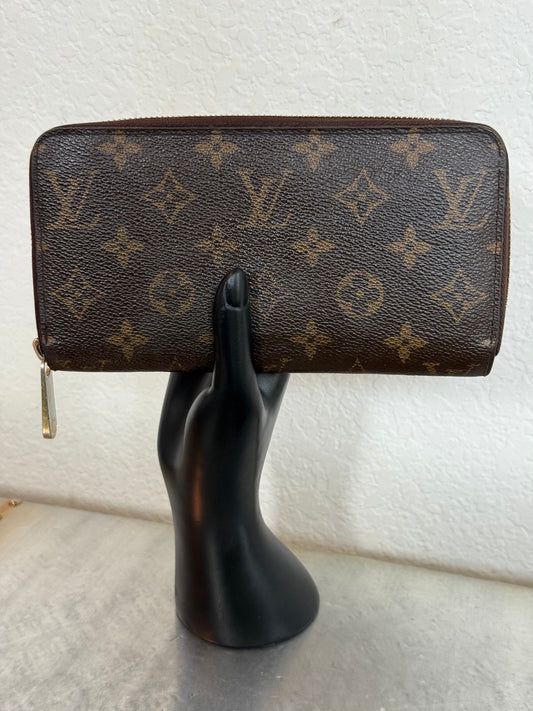 Pre-owned Authentic Louis Vuitton Zippy Monogram Long Wallet