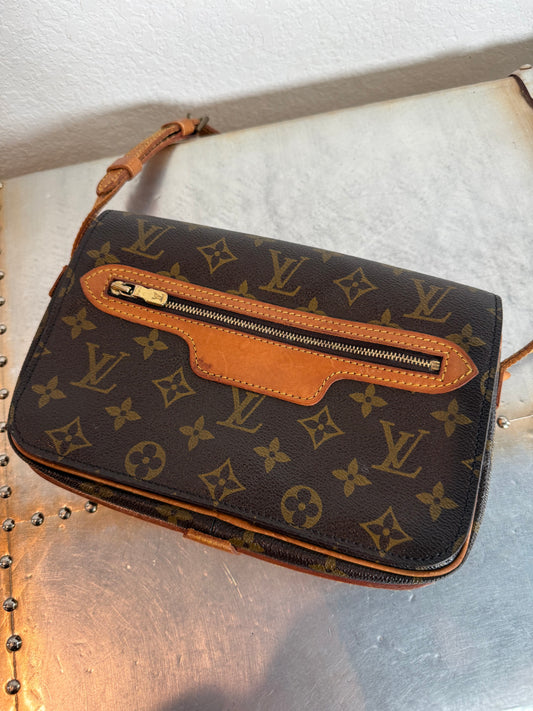 Pre-owned Louis Vuitton Saint Germain 24 Monogram Crossbody / Shoulder Bag