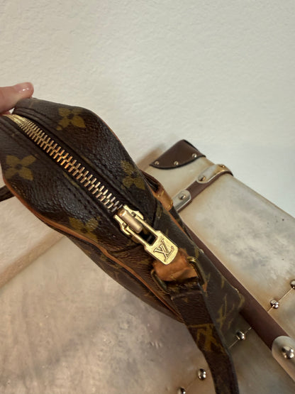 Pre-owned Authentic Louis Vuitton Danube Monogram Crossbody Bag