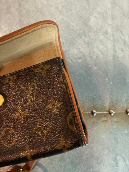 Pre-owned Authentic Louis Vuitton Monogram Florentine Waist Bag