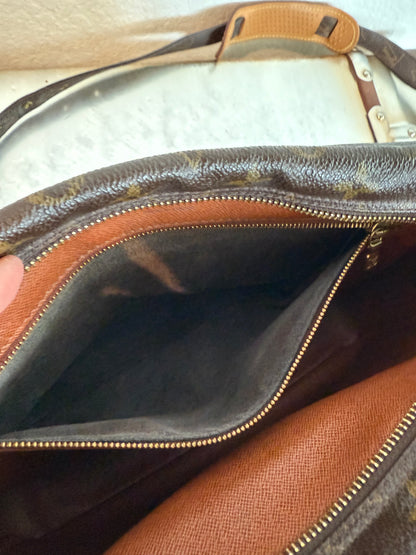 Pre-owned Louis Vuitton Nile PM Monogram Shoulder Bag/ Crossbody Bag