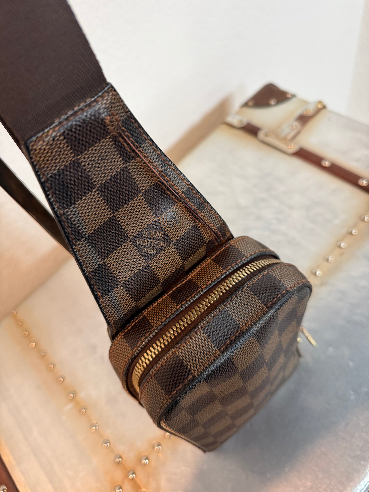Pre-owned Authentic Louis Vuitton Damier Ebene Geronimos Body Bag
