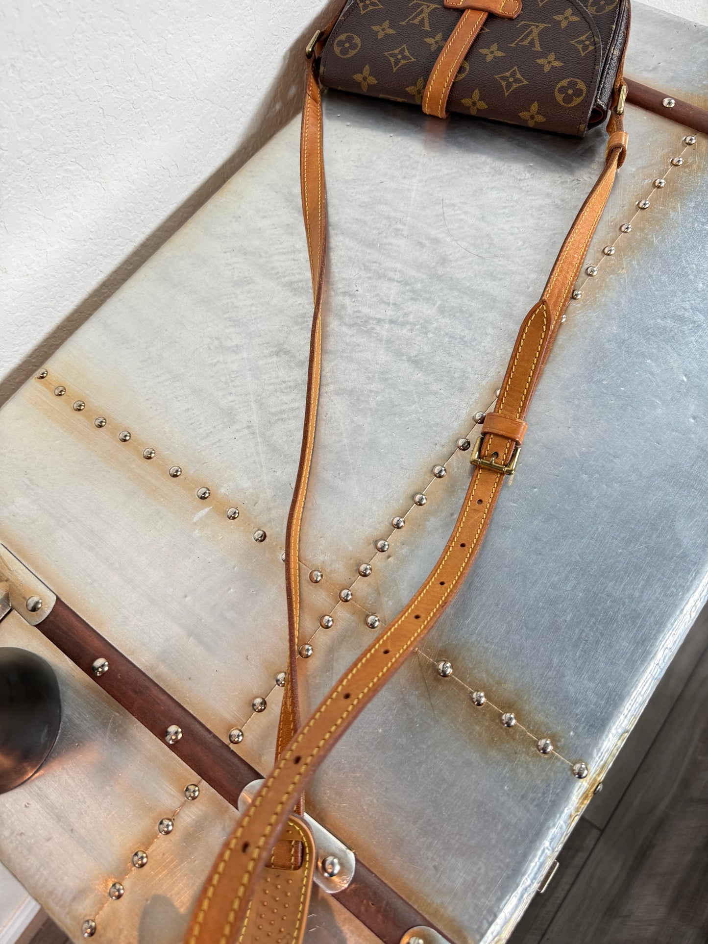 Pre-owned Authentic Louis Vuitton Chantilly PM Monogram Crossbody Bag