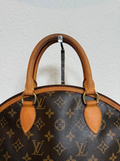 Pre-owned Authentic Louis Vuitton Lockit PM Monogram Handbag