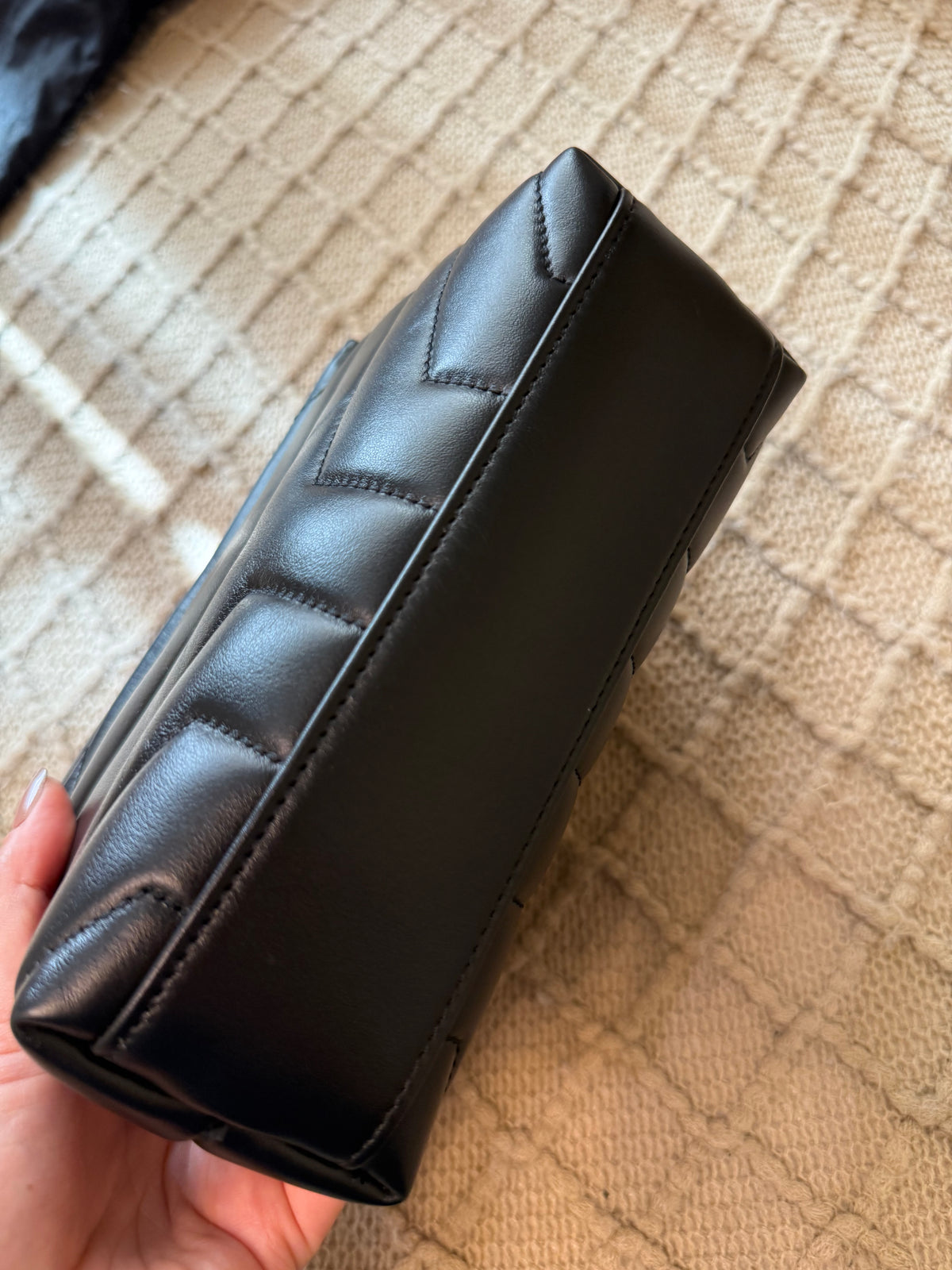 SAINT LAURENT
Calfskin Y Quilted Monogram Toy Loulou Black Crossbody Bag