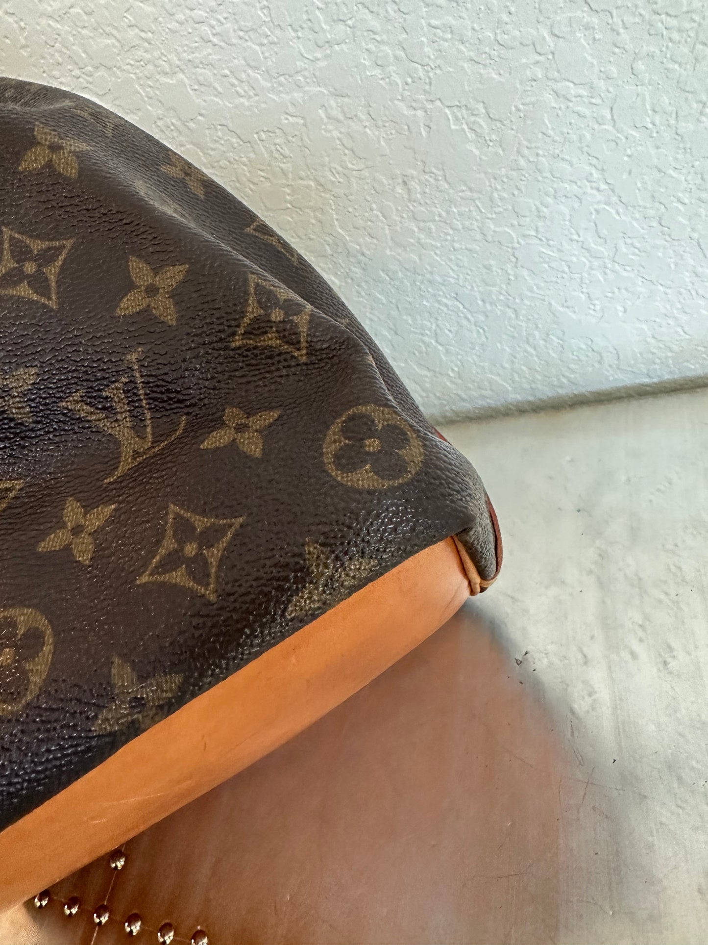 Pre-owned Authentic Louis Vuitton Petite Noe Monogram Shoulder Bag