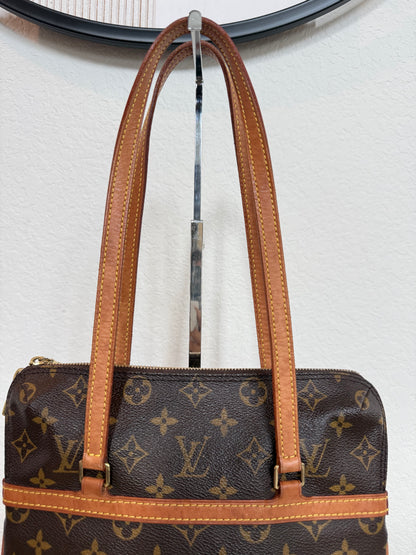 Pre-owned Authentic Louis Vuitton Sac Coussin GM Monogram Shoulder Bag