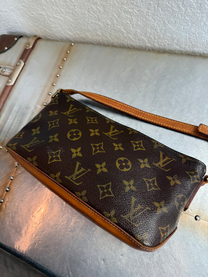 Pre-owned Authentic Louis Vuitton Trotteur Monogram Shoulder / Crossbody Bag