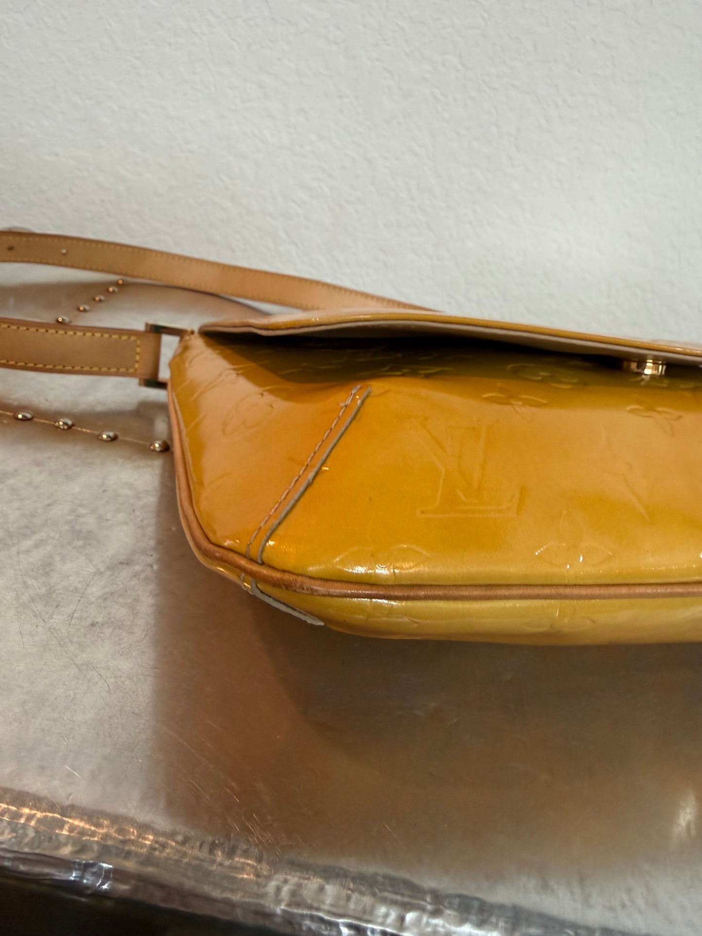 Pre-owned Authentic Louis Vuitton Vernis Thompson Street Shoulder Bag