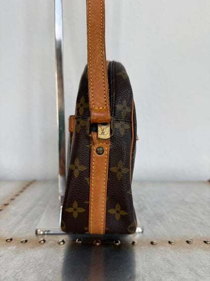 Pre-owned Authentic Louis Vuitton Senlis Monogram Crossbody /Shoulder Bag