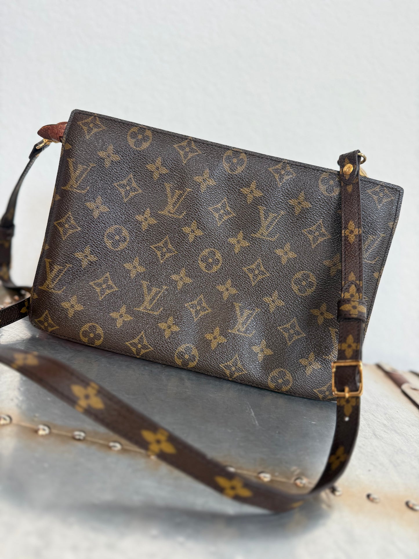 Pre-owned Authentic Louis Vuitton Enghien Monogram Shoulder Bag/ Crossbody Bag
