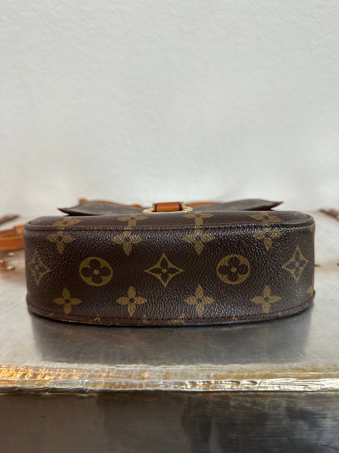 Pre-owned Authentic Louis Vuitton Saint Cloud MM Monogram Shoulder / Crossbody Bag