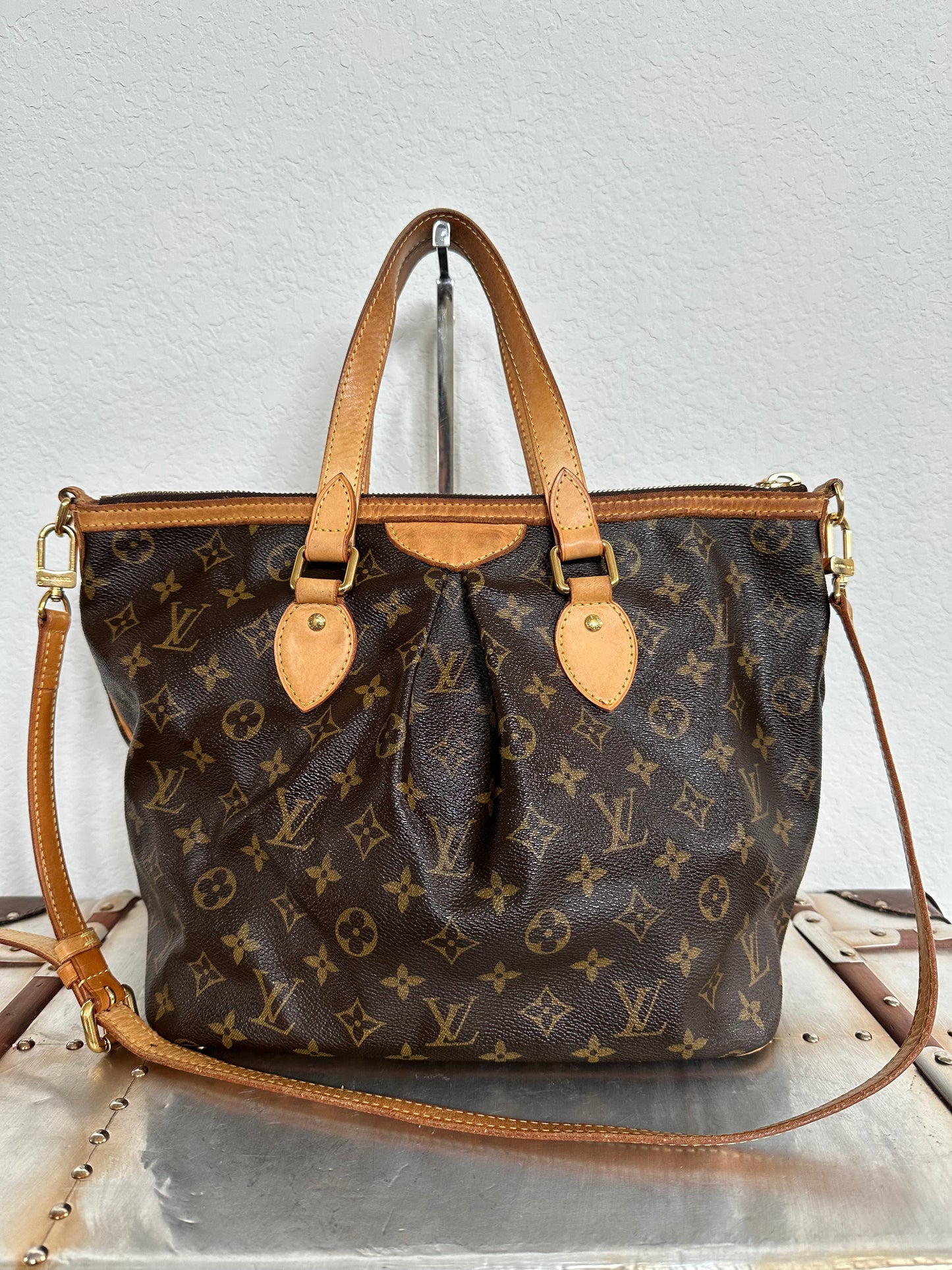 Pre-owned Louis Vuitton Palermo PM Monogram Shoulder Bag