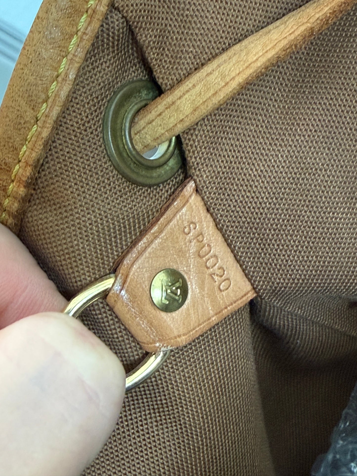 Pre-owned Authentic Louis Vuitton Montsouris MM Monogram Backpack