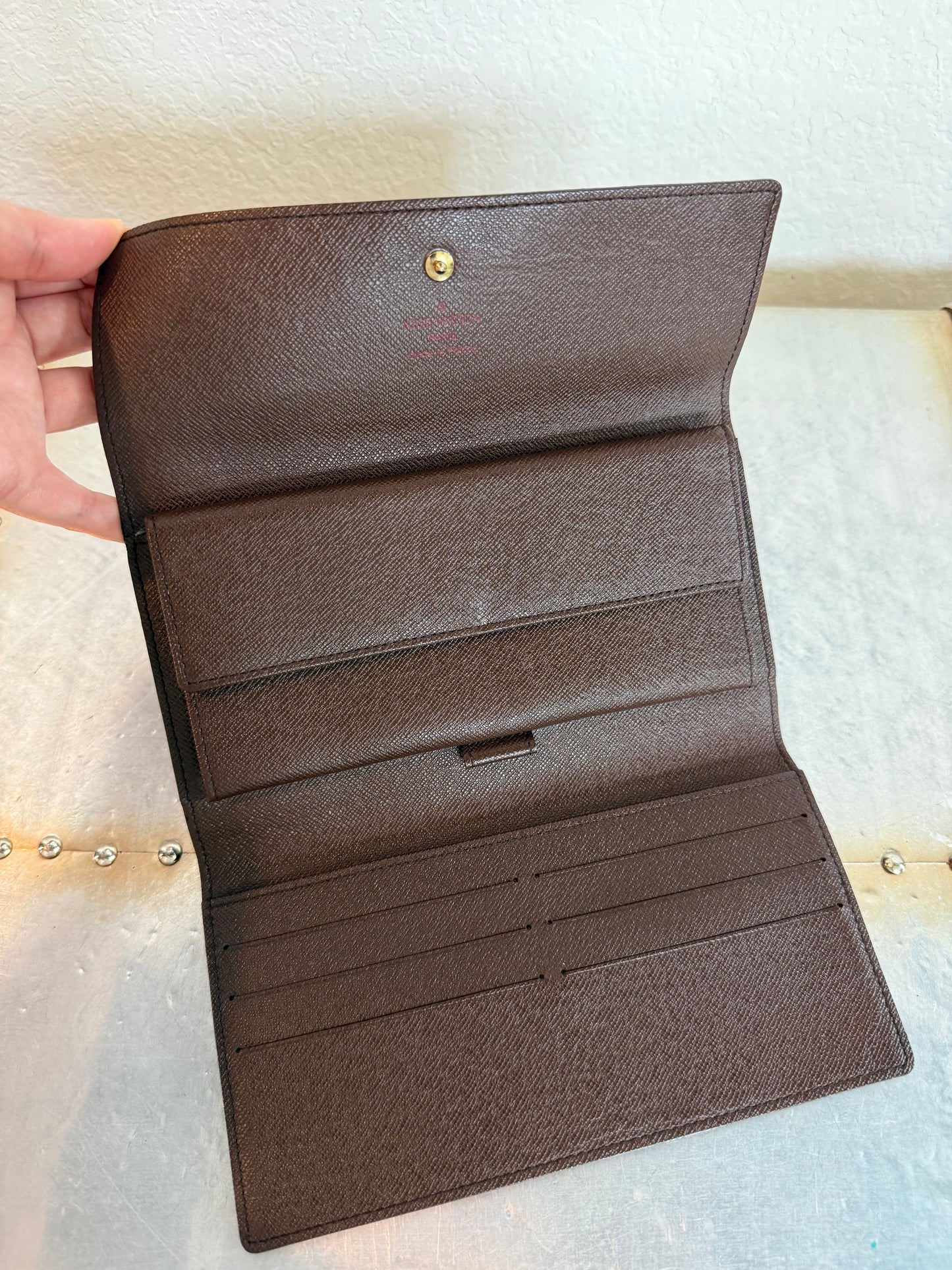 Pre-owned Authentic Louis Vuitton Portefeuille  International Damier Wallet