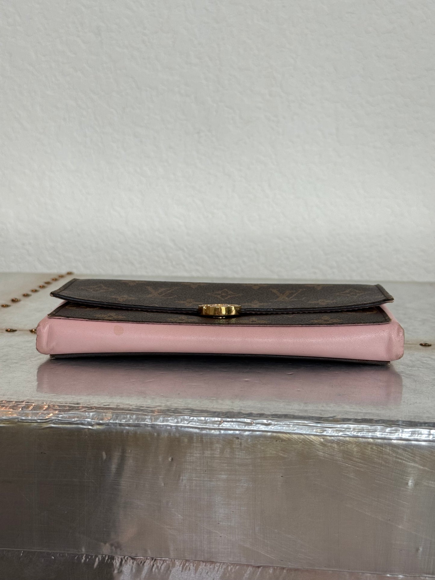 Pre-owned Authentic Louis Vuitton Flore Monogram Long Wallet