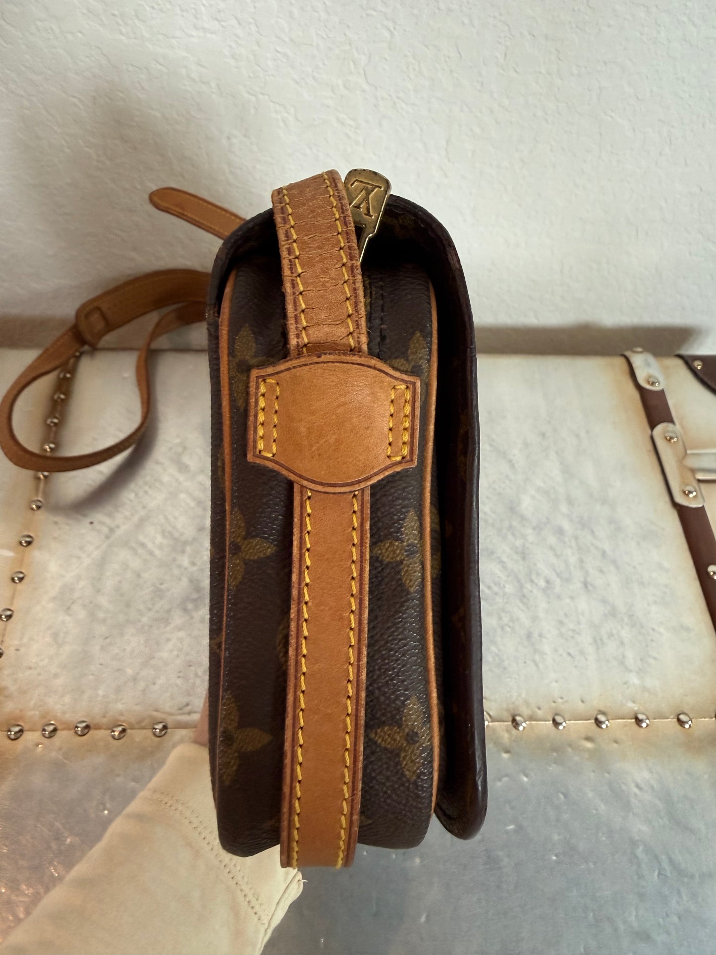 Pre-owned Louis Vuitton Saint Germain 24 Monogram Crossbody / Shoulder Bag
