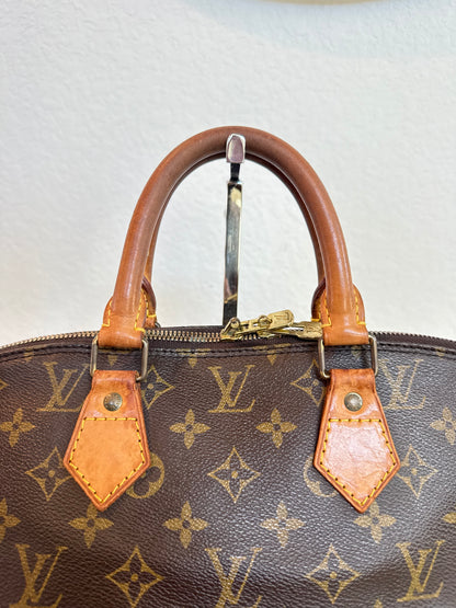 Pre-owned Authentic Louis Vuitton Alma PM Monogram Handbag