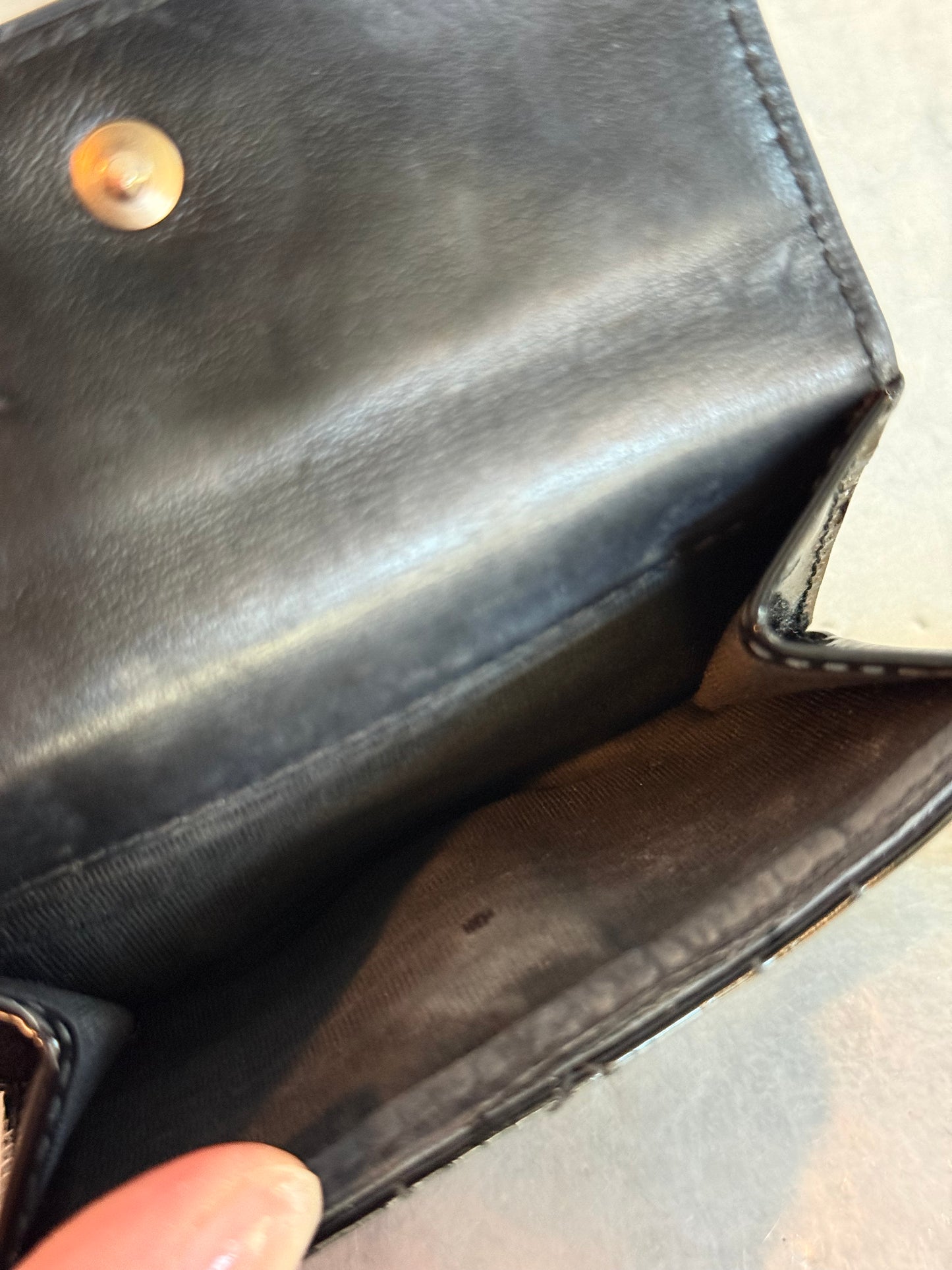 Pre-owned Vintage Christian Dior Patent Cannage Compact Wallet