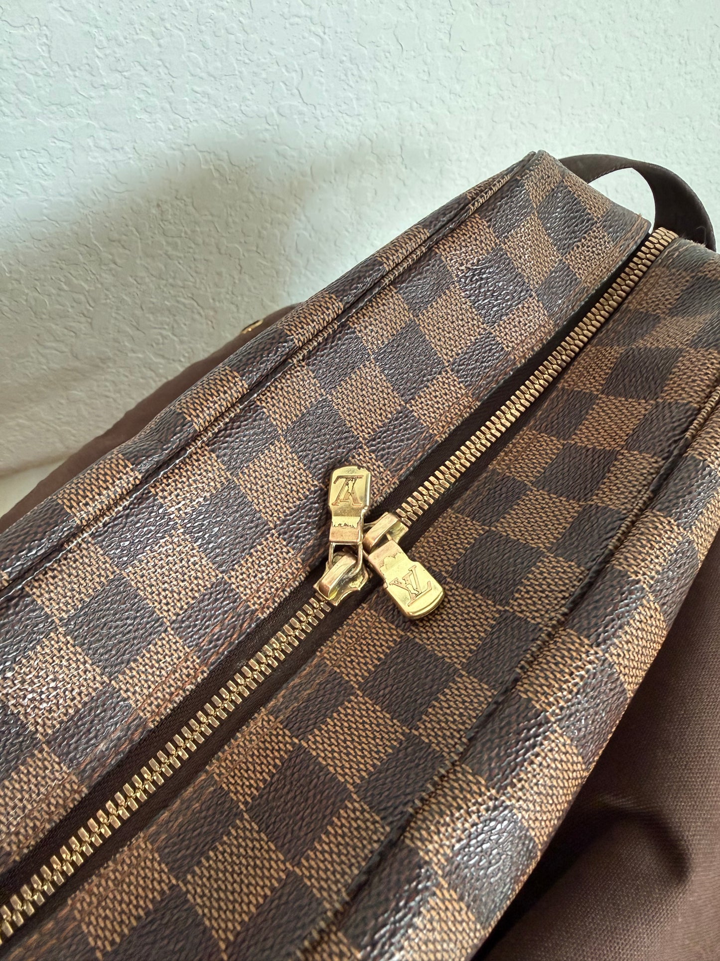 Pre-owned Authentic Louis Vuitton Naviglio Damier Ebene Crossbody Bag