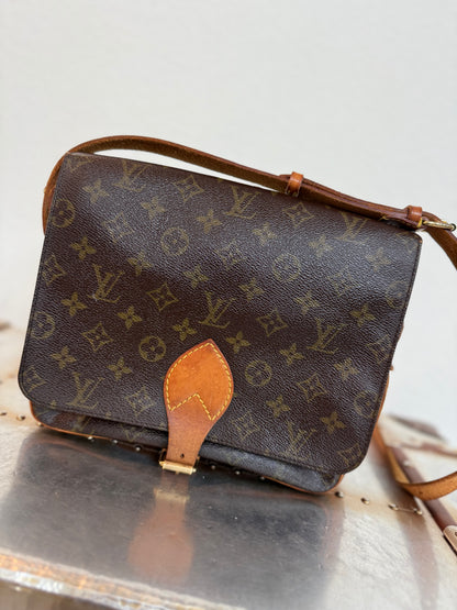 Pre-owned Louis Vuitton Cartouchiere GM Monogram Shoulder / Crossbody Bag