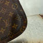 Pre-owned Authentic Louis Vuitton Saint Cloud MM Monogram Shoulder / Crossbody Bag