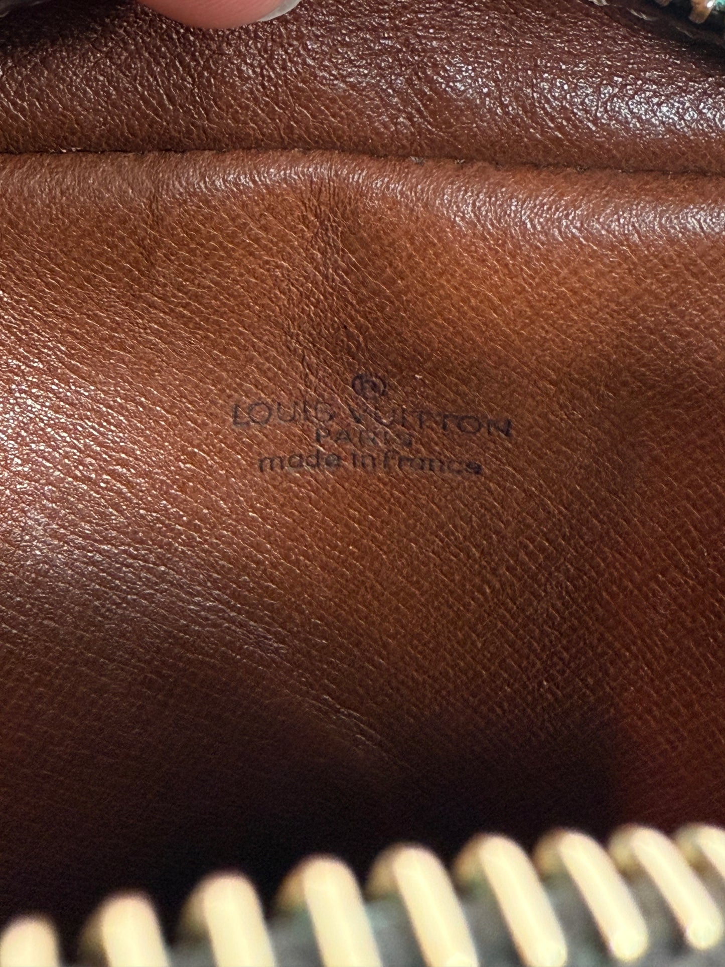 Pre-owned Authentic Louis Vuitton Amazon Monogram Crossbody Bag
