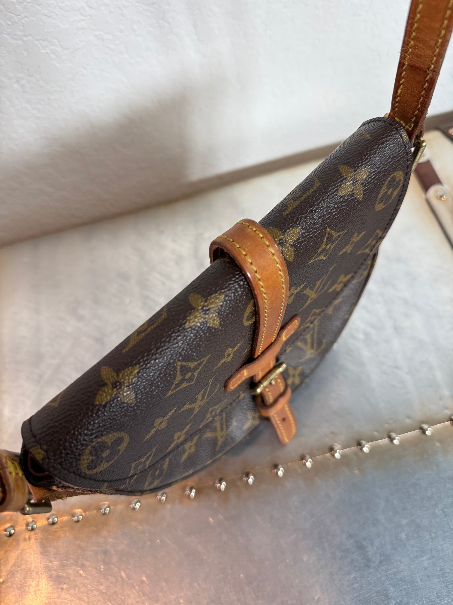 Pre-owned Authentic Louis Vuitton Chantilly PM Monogram Crossbody Bag