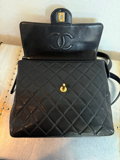 Pre-owned Authentic Chanel Vintage Caviar Square Backpack