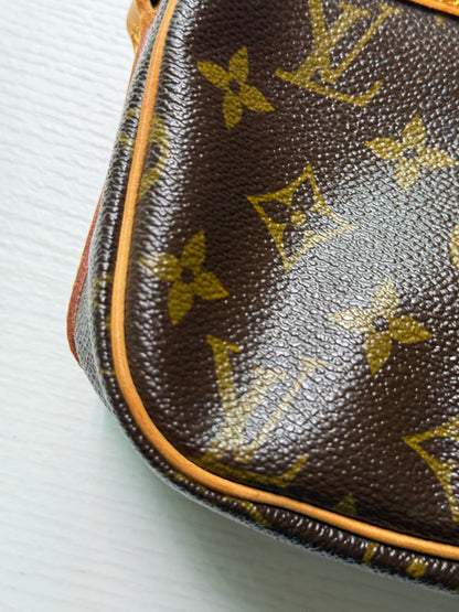 Pre-owned Authentic Louis Vuitton Senlis Monogram Crossbody /Shoulder Bag