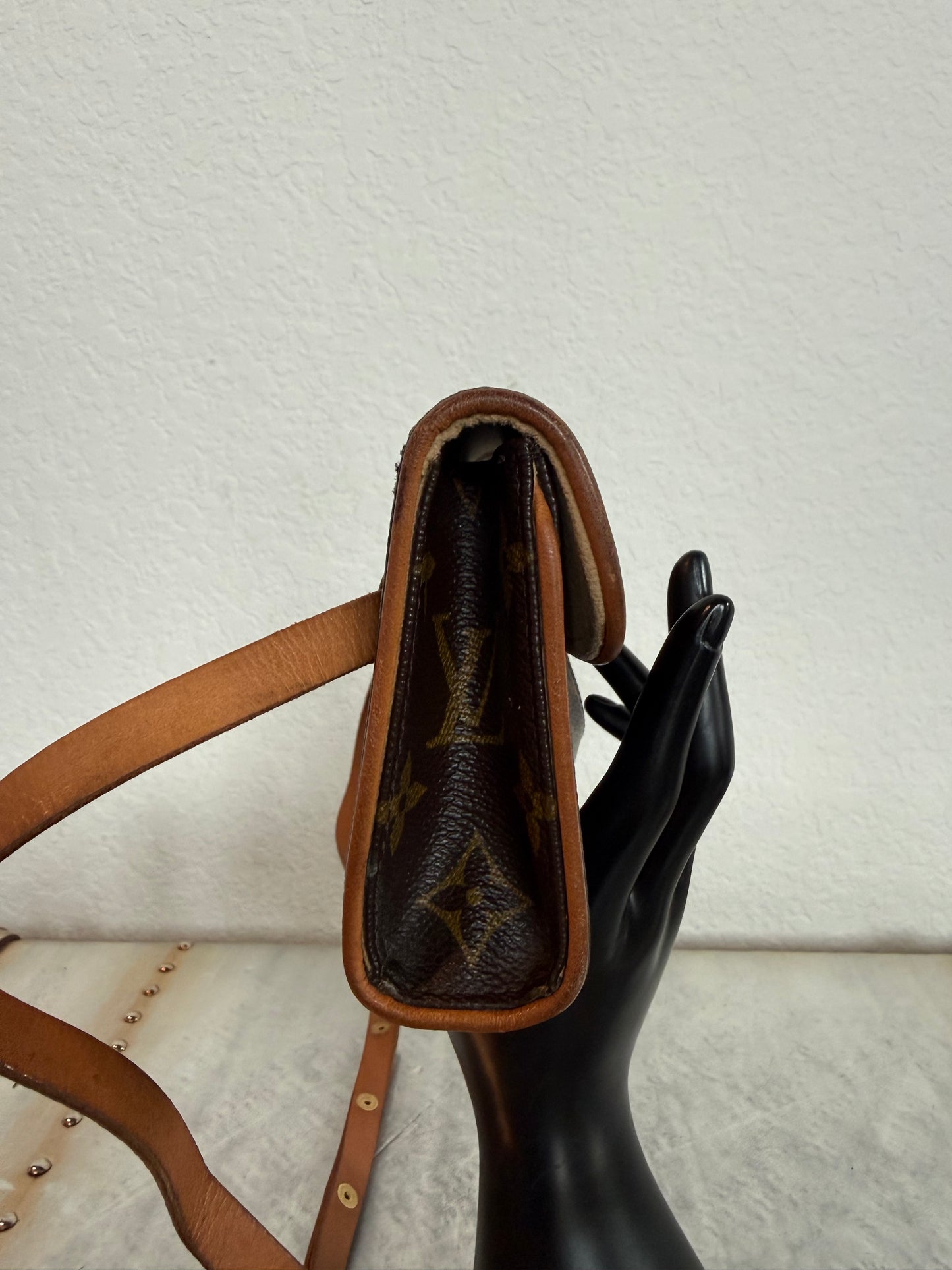 Pre-owned Authentic Louis Vuitton Monogram Florentine Waist Bag