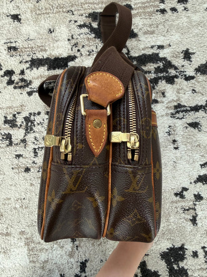 Pre-owned Authentic Louis Vuitton Reporter PM Monogram Shoulder / Crossbody Bag