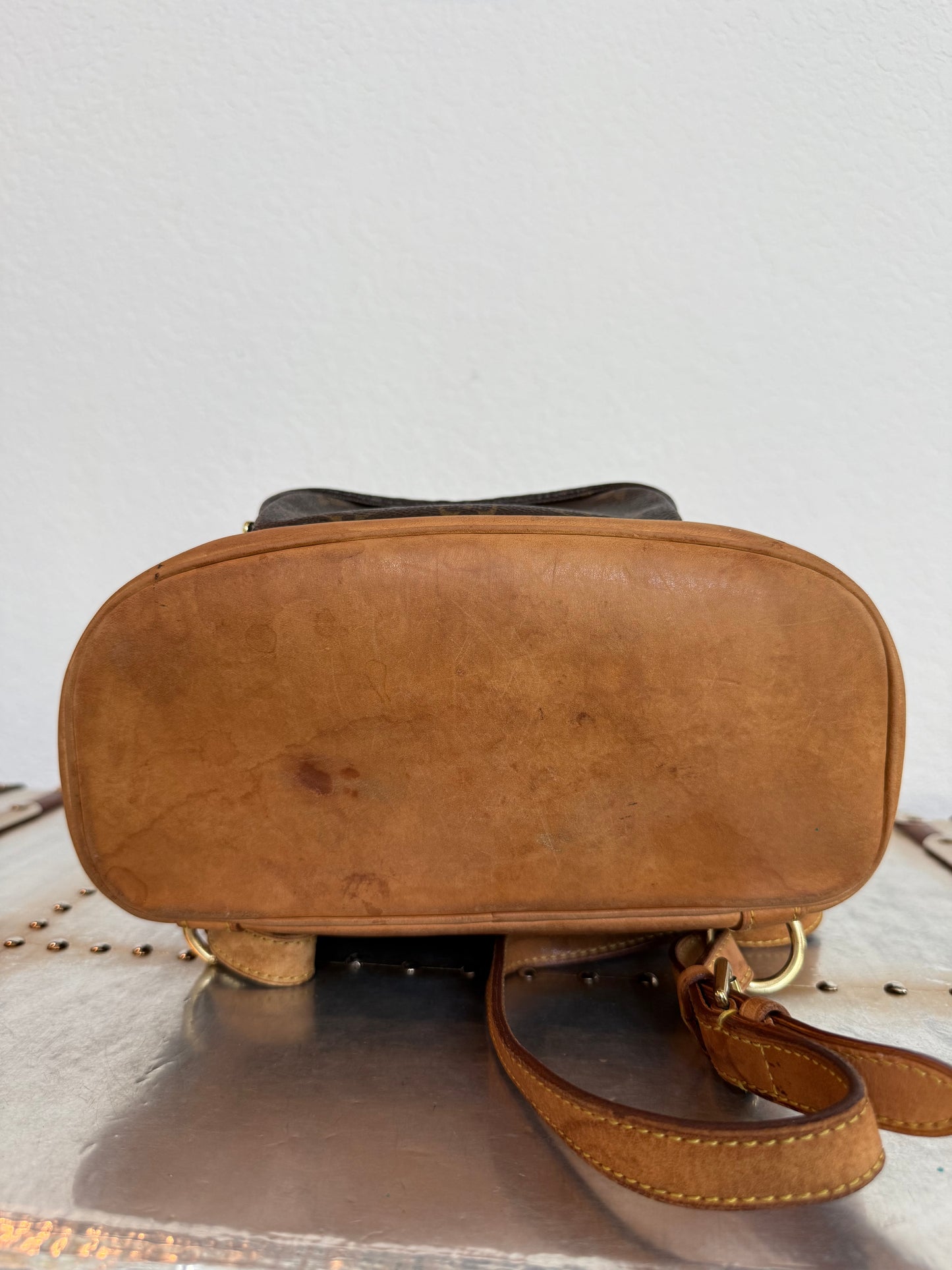 Pre-owned Authentic Louis Vuitton Montsouris MM Monogram Backpack