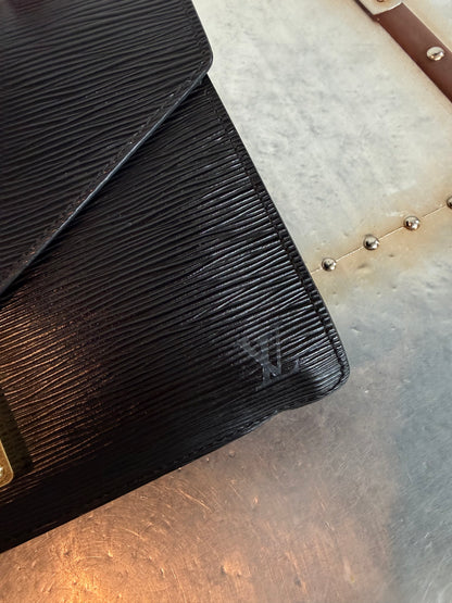 Pre-owned Authentic Louis Vuitton Concorde Epi Handbag
