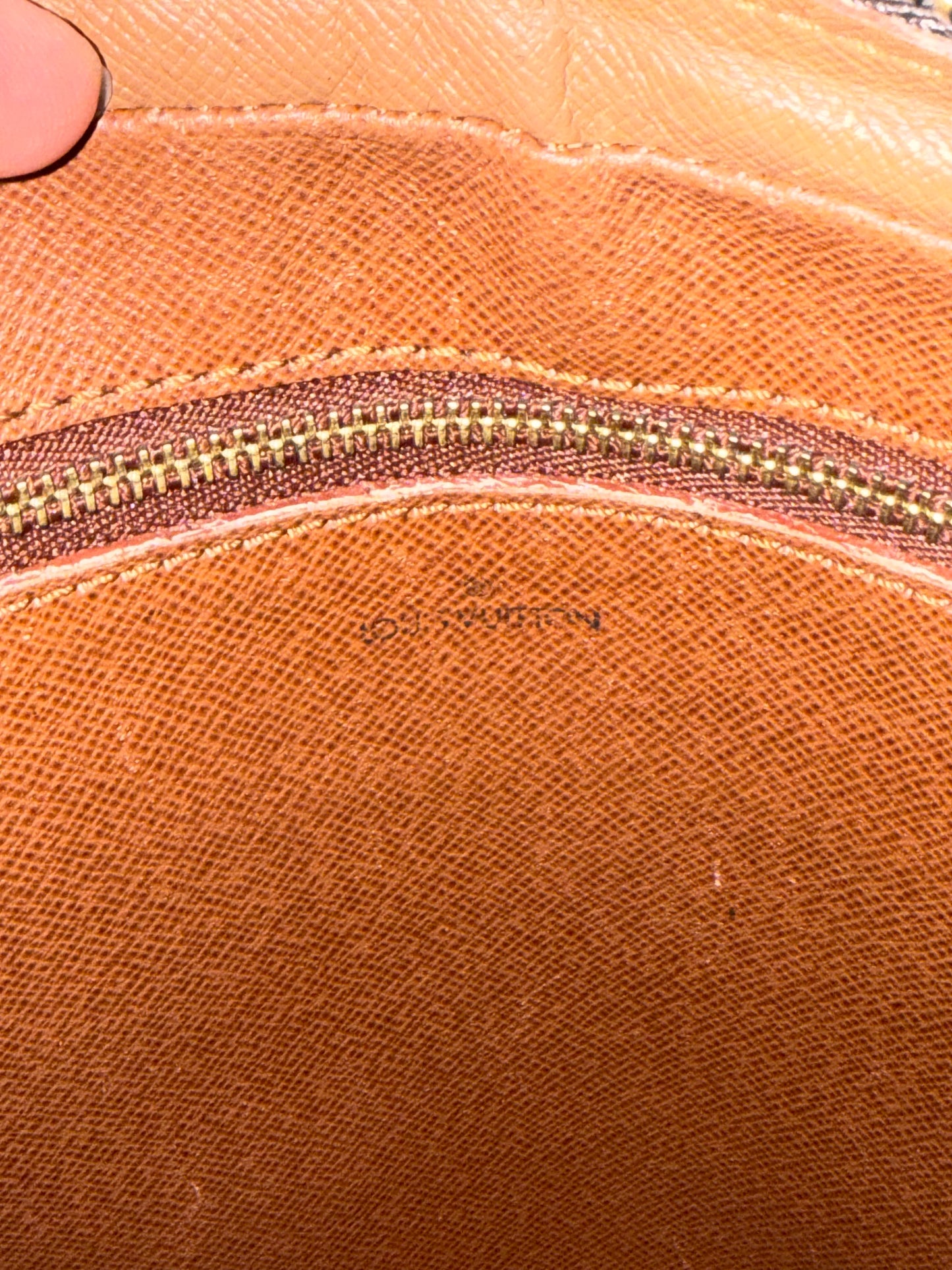 Pre-owned Authentic Louis Vuitton Jeune Fille GM Monogram Crossbody Bag