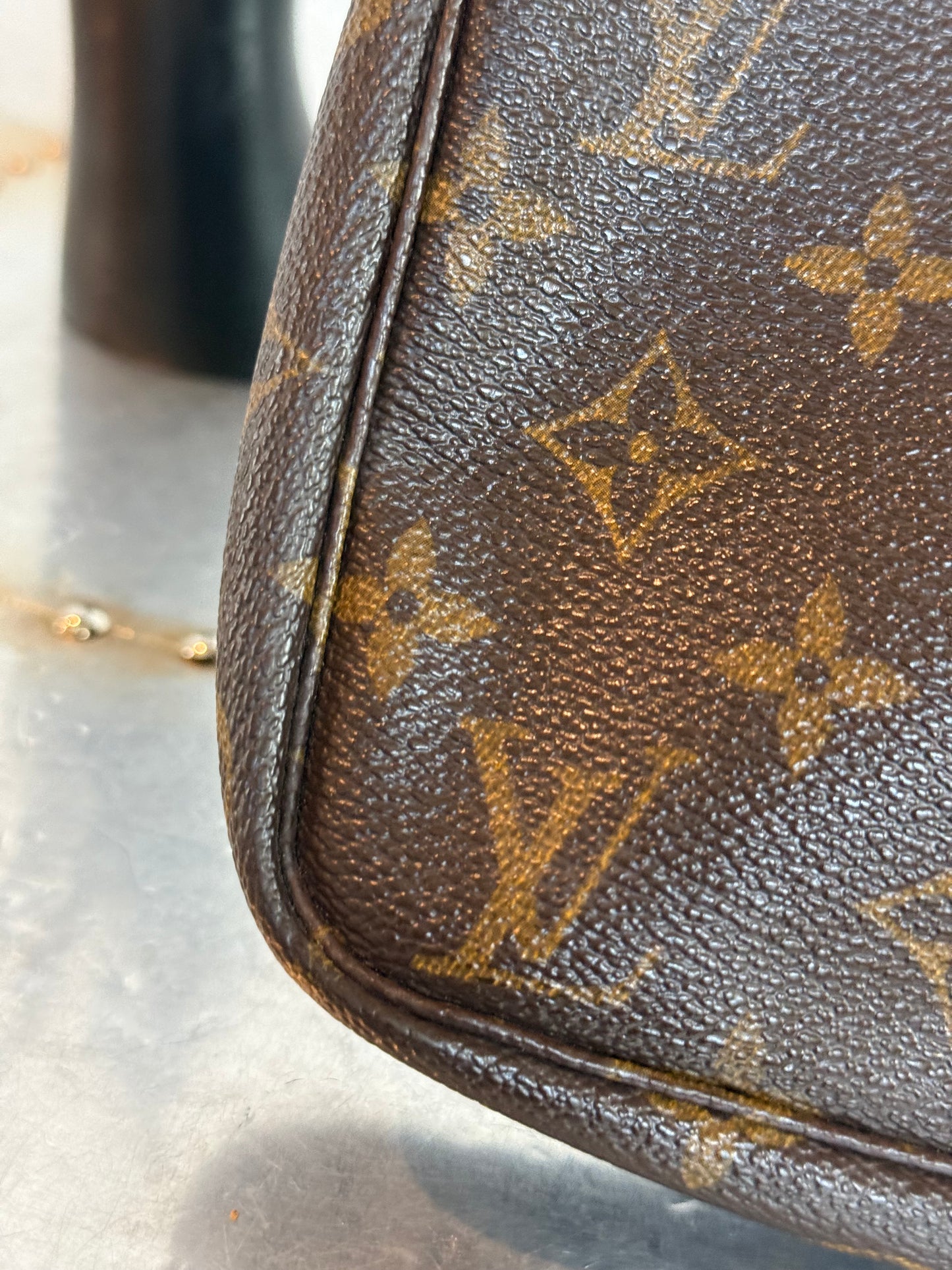 Pre-owned Authentic Louis Vuitton Pochette Accessoires Monogram Shoulder / Handbag