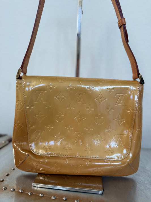 Pre-owned Authentic Louis Vuitton Vernis Thompson Street Shoulder Bag