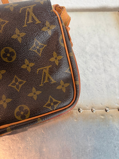 Pre-owned Louis Vuitton Saint Germain 24 Monogram Crossbody / Shoulder Bag
