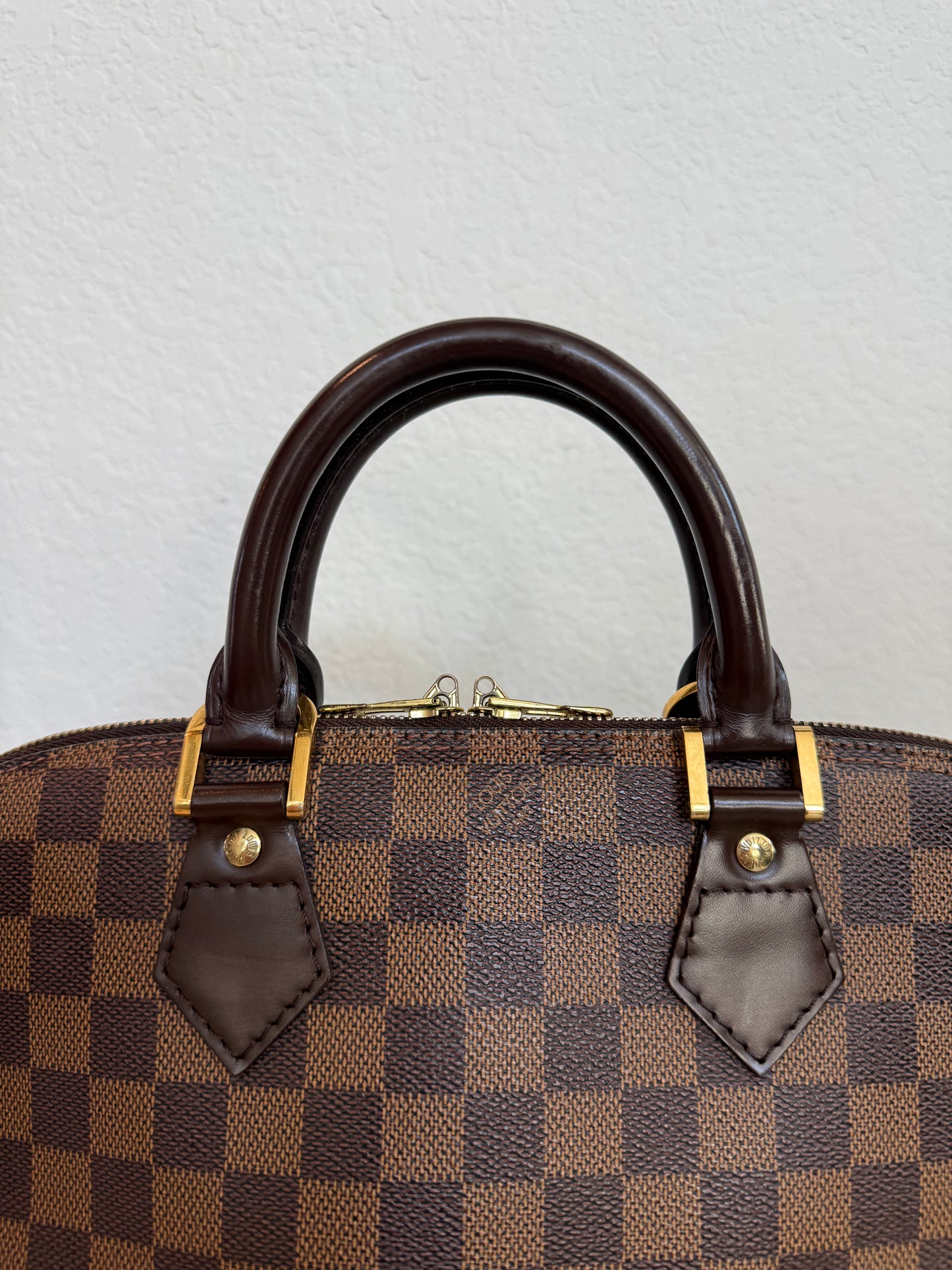 Pre-owned Authentic Louis Vuitton Alma PM Damier Ebene Handbag