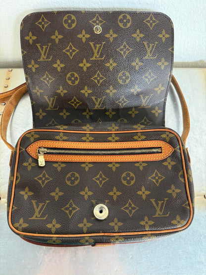 Pre-owned Louis Vuitton Saint Germain 24 Monogram Crossbody / Shoulder Bag