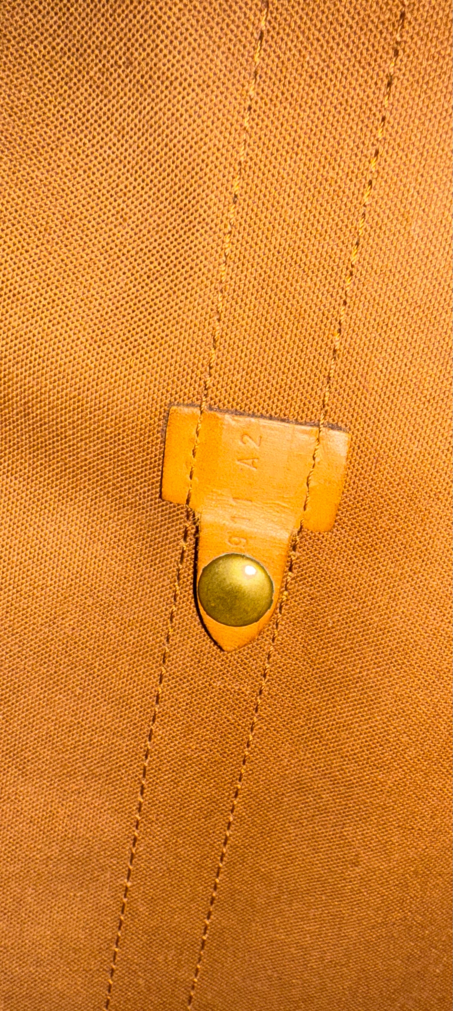 MPre-owned Authentic Louis Vuitton Randonee GM Monogram Backpack