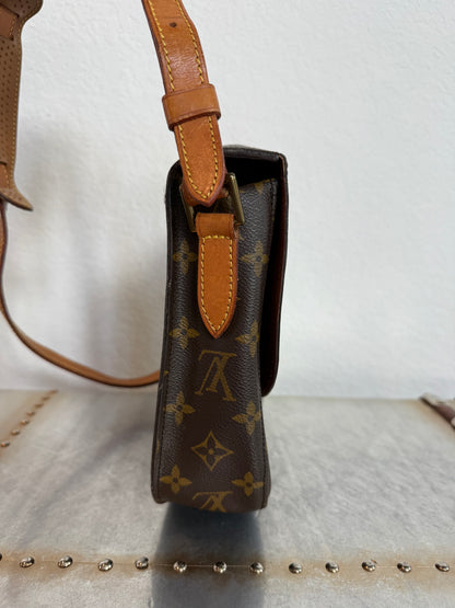 Pre-owned Authentic Louis Vuitton Saint Cloud GM Monogram Crossbody Bag