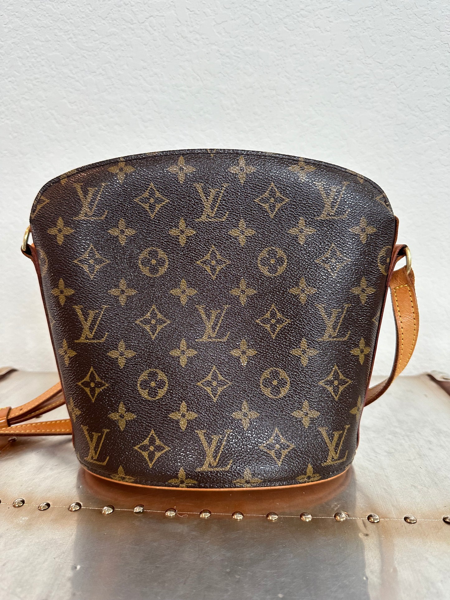 Pre-owned Authentic Louis Vuitton Drouot Monogram Crossbody Bag