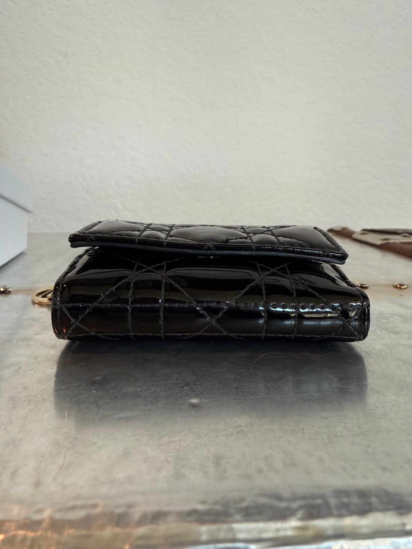 Pre-owned Vintage Christian Dior Patent Cannage Compact Wallet