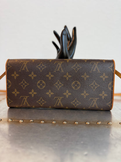 Pre-owned Authentic Louis Vuitton Pochette Twin GM Monogram Shoulder Bag