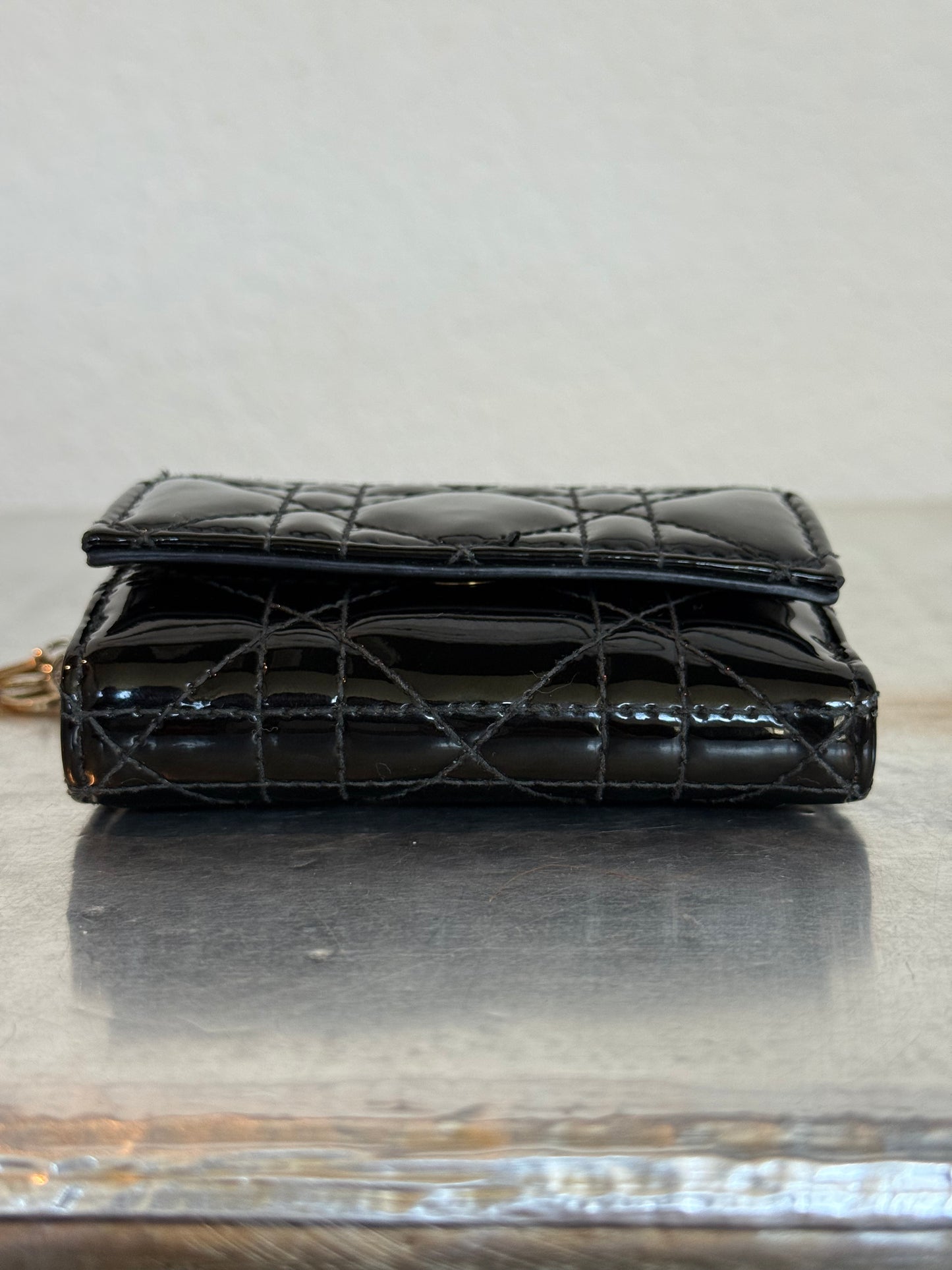 Pre-owned Vintage Christian Dior Patent Cannage Compact Wallet