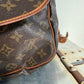 Pre-owned Authentic Louis Vuitton Monogram Saumur 35 Crossbody Bag