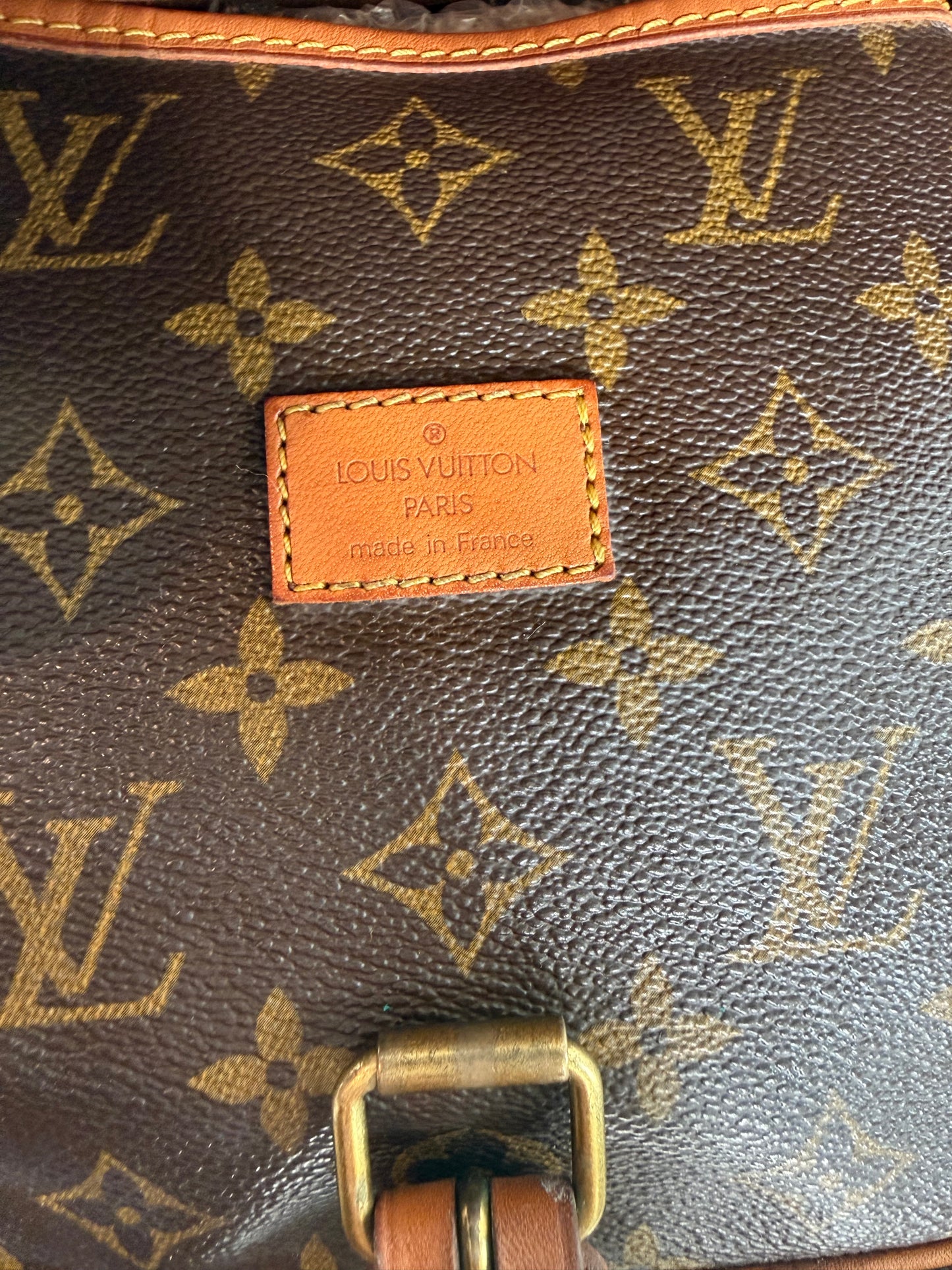 Pre-owned Authentic Louis Vuitton Saumur 30 Monogram Crossbody Bag