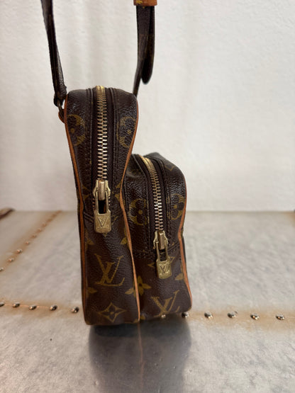 Pre-owned Louis Vuitton Mini Amazon Monogram Crossbody Bag