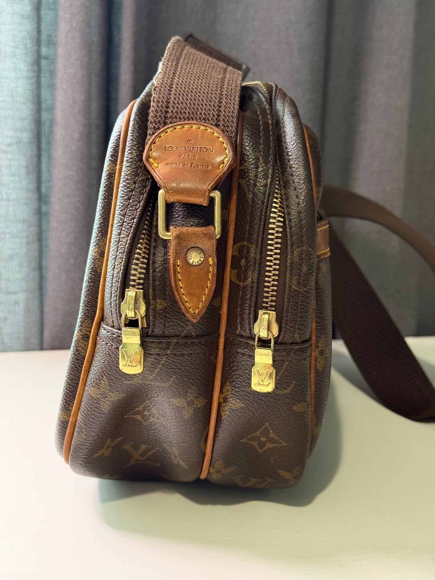 Pre-owned Authentic Louis Vuitton Reporter PM Monogram Shoulder / Crossbody Bag